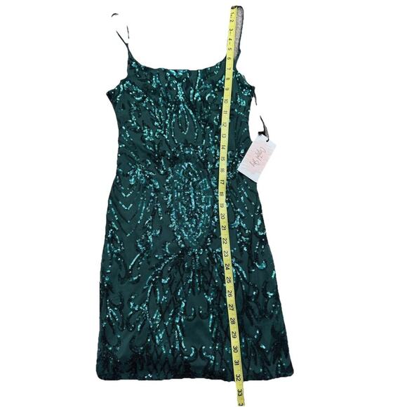 Crystal Sky Sequined, sheath Cocktail dress. Size XSmall New Years Christmas - Picture 5 of 13